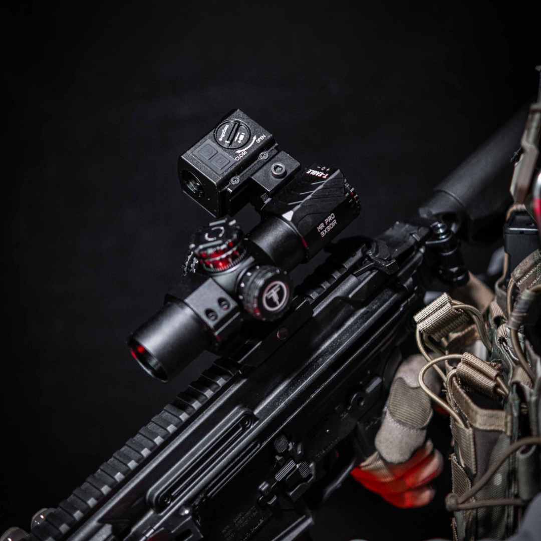 Rifle fitted with a T-Eagle scope and a Stellar T2 Mini thermal optic mounted piggyback